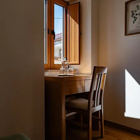 Мини-отель Jasmine Sao Pedro de Alva