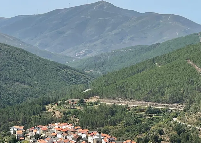 Мини-отель Jasmine Sao Pedro de Alva