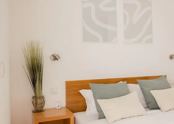 Jasmine Estalagem Sao Pedro de Alva